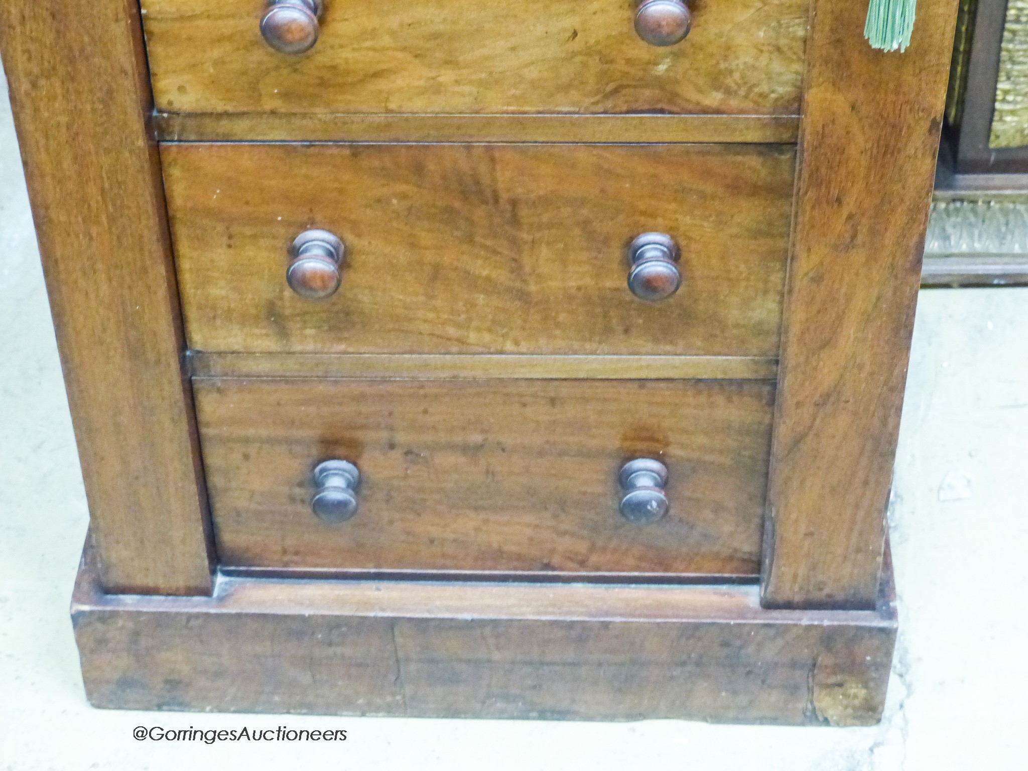 A Victorian walnut Wellington chest, width 48cm, depth 35cm, height 104cm